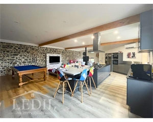 maison en pierres à la vente -   63000  CLERMONT FERRAND, surface 194 m2 vente maison en pierres - UBI447775232